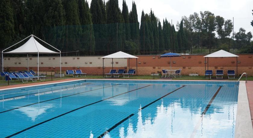 Residence Parco Tirreno Rome Buitenkant foto